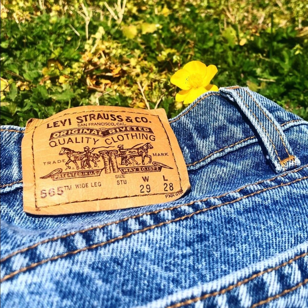 VINTAGE Levi Cut Off Shorts